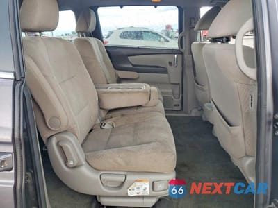 Zdjęcie 11 z 14 samochodu: 2016 HONDA ODYSSEY EX VIN:5FNRL5H42GB153381 - miniatura