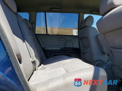 Zdjęcie 11 z 13 samochodu: 2004 TOYOTA HIGHLANDER BASE VIN:JTEGD21A240104755 - miniatura