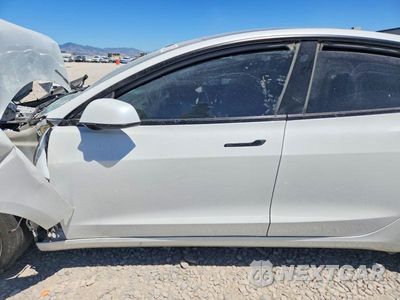Zdjęcie 7 z 12 samochodu: 2021 TESLA MODEL 3 VIN:5YJ3E1EB7MF980526 - miniatura