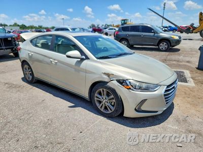 Czwarte zdjęcie samochodu z boku: 2017 HYUNDAI ELANTRA VALUE EDITION VIN:5NPD84LF5HH206463 - miniatura