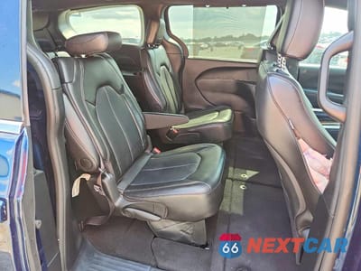 Zdjęcie 11 z 13 samochodu: 2025 CHRYSLER PACIFICA SELECT VIN:2C4RC1BG5SR509752 - miniatura
