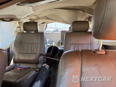 Zdjęcie 10 z 13 samochodu: 2005 TOYOTA SEQUOIA LIMITED VIN:5TDBT48A35S253578 - miniatura