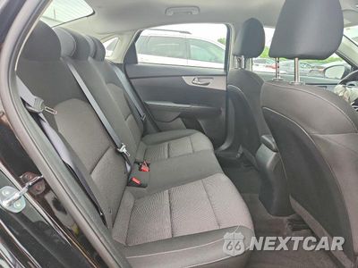 Zdjęcie 10 z 12 samochodu: 2024 KIA FORTE LX VIN:3KPF24AD8RE814642 - miniatura