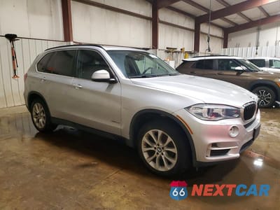 Czwarte zdjęcie samochodu z boku: 2016 BMW X5 XDRIVE35I VIN:5UXKR0C55G0S87169 - miniatura