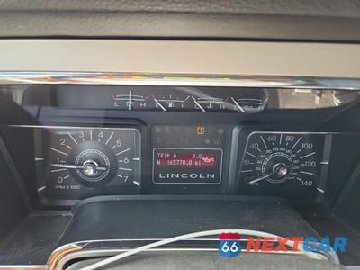 Zdjęcie 9 z 13 samochodu: 2007 LINCOLN NAVIGATOR VIN:5LMFU28527LJ10978 - miniatura