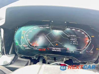 Zdjęcie 9 z 13 samochodu: 2021 BMW M340I VIN:3MW5U7J00M8B90862 - miniatura