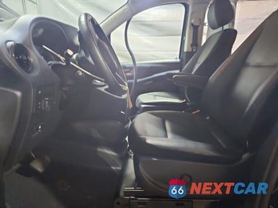 Zdjęcie 7 z 13 samochodu: 2022 MERCEDES-BENZ METRIS VIN:W1YV0CEY7N4163102 - miniatura