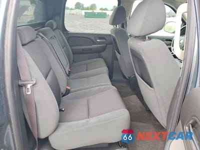Zdjęcie 10 z 12 samochodu: 2009 CHEVROLET AVALANCHE K1500 LS VIN:3GNFK12029G244000 - miniatura