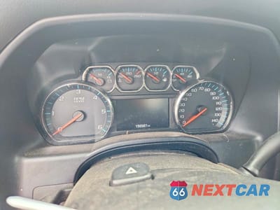Zdjęcie 9 z 12 samochodu: 2018 CHEVROLET SILVERADO K1500 LT VIN:1GCVKRECXJZ121851 - miniatura