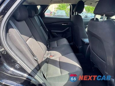 Zdjęcie 6 z 10 samochodu: 2021 MAZDA CX-30 VIN:3MVDMBAL8MM260738 - miniatura