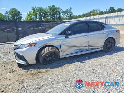2024 TOYOTA CAMRY XSE 4T1K61AK7RU259714 - główne zdjęcie licytacji z USA - miniatura