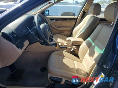 Zdjęcie 7 z 12 samochodu: 2005 BMW 325 IS SULEV VIN:WBAAZ33445KW76938 - miniatura