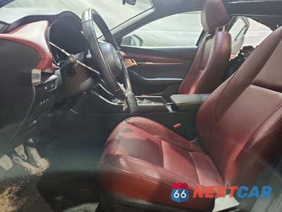 Zdjęcie 7 z 12 samochodu: 2024 MAZDA 3 PREMIUM VIN:JM1BPAMM0R1652132 - miniatura