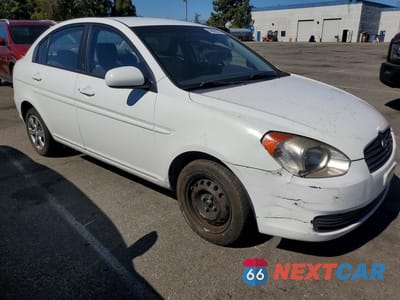 Czwarte zdjęcie samochodu z boku: 2011 HYUNDAI ACCENT GLS VIN:KMHCN4ACXBU606640 - miniatura