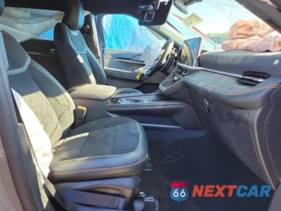 Zdjęcie 7 z 13 samochodu: 2026 FORD EXPLORER TREMOR VIN:1FMWK8JC0TGB46059 - miniatura