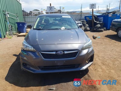Piąte zdjęcie samochodu w środku: 2019 SUBARU IMPREZA VIN:4S3GKAA68K3612837 - miniatura