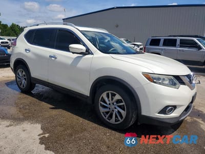 Czwarte zdjęcie samochodu z boku: 2015 NISSAN ROGUE SL VIN:5N1AT2MV0FC761112 - miniatura