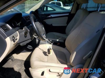 Zdjęcie 7 z 12 samochodu: 2014 VOLKSWAGEN JETTA SE VIN:3VWD17AJ7EM322148 - miniatura