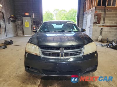 Piąte zdjęcie samochodu w środku: 2011 DODGE AVENGER MAINSTREET VIN:1B3BD1FB7BN564893 - miniatura