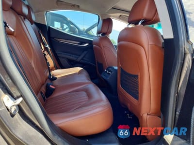 Zdjęcie 10 z 12 samochodu: 2015 MASERATI GHIBLI S VIN:ZAM57RTA7F1134643 - miniatura