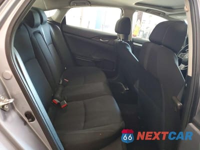 Zdjęcie 10 z 12 samochodu: 2018 HONDA CIVIC EX VIN:19XFC2F72JE205782 - miniatura
