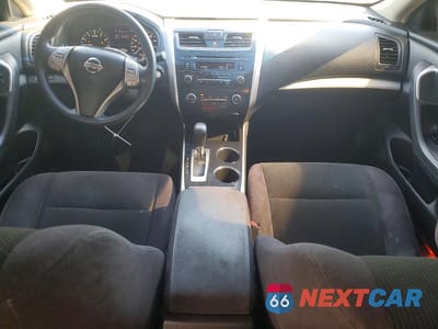 Zdjęcie 8 z 12 samochodu: 2013 NISSAN ALTIMA 2.5 VIN:1N4AL3AP2DN572498 - miniatura