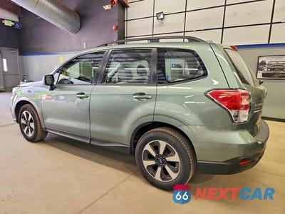 Drugie zdjęcie samochodu z przodu: 2017 SUBARU FORESTER 2.5I VIN:JF2SJABC4HH430096 - miniatura