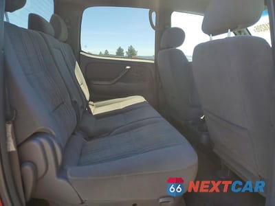 Zdjęcie 10 z 12 samochodu: 2004 TOYOTA TUNDRA DOUBLE CAB SR5 VIN:5TBDT44114S454076 - miniatura