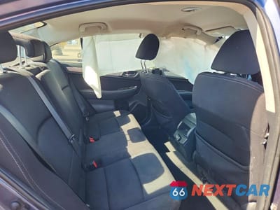 Zdjęcie 10 z 13 samochodu: 2018 SUBARU LEGACY 2.5I PREMIUM VIN:4S3BNAF66J3017428 - miniatura