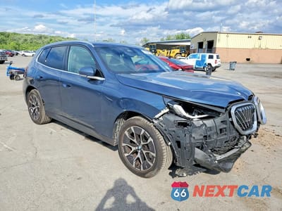 Czwarte zdjęcie samochodu z boku: 2025 BMW X3 30 XDRIVE VIN:5UX53GP06S9Z49867 - miniatura