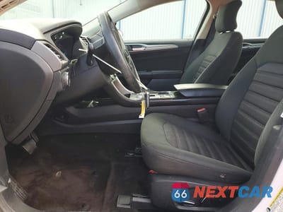 Zdjęcie 7 z 13 samochodu: 2018 FORD FUSION SE VIN:3FA6P0H72JR277988 - miniatura
