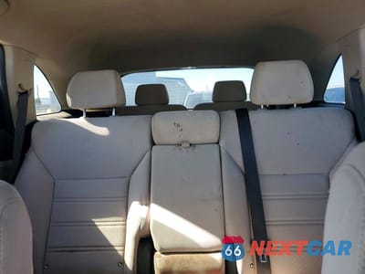 Zdjęcie 10 z 13 samochodu: 2016 KIA SORENTO LX VIN:5XYPGDA38GG052507 - miniatura