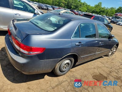 Trzecie zdjęcie samochodu z tyłu: 2004 HONDA ACCORD VIN:1HGCM66514A052908 - miniatura