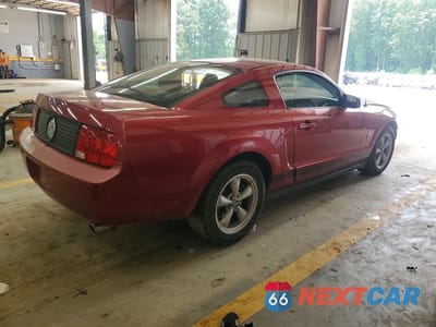 Trzecie zdjęcie samochodu z tyłu: 2007 FORD MUSTANG VIN:1ZVFT80N275234940 - miniatura