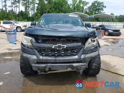 Piąte zdjęcie samochodu w środku: 2018 CHEVROLET COLORADO ZR2 VIN:1GCGTEEN1J1237051 - miniatura