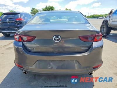 Zdjęcie 6 z 13 samochodu: 2019 MAZDA 3 SELECT VIN:JM1BPBAM3K1120857 - miniatura