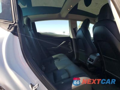 Zdjęcie 10 z 12 samochodu: 2023 TESLA MODEL 3 VIN:5YJ3E1EA8PF408568 - miniatura