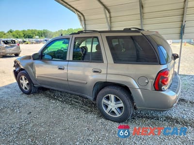 Drugie zdjęcie samochodu z przodu: 2008 CHEVROLET TRAILBLAZER LS VIN:1GNDS13S682218028 - miniatura