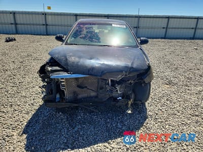 Piąte zdjęcie samochodu w środku: 2010 HYUNDAI ELANTRA GLS VIN:KMHDU4AD1AU014946 - miniatura