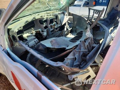 Zdjęcie 8 z 12 samochodu: 2001 FORD F350 SUPER DUTY VIN:1FDWF36F31EB78717 - miniatura