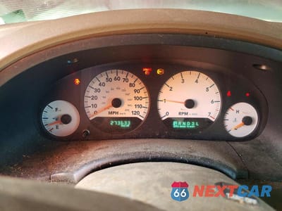 Zdjęcie 9 z 13 samochodu: 2005 DODGE GRAND CARAVAN SXT VIN:2D4GP44L35R262052 - miniatura