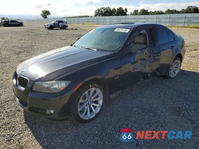 2011 BMW 328 XI SULEV WBAPK5C5XBA661249 - główne zdjęcie licytacji z USA - miniatura