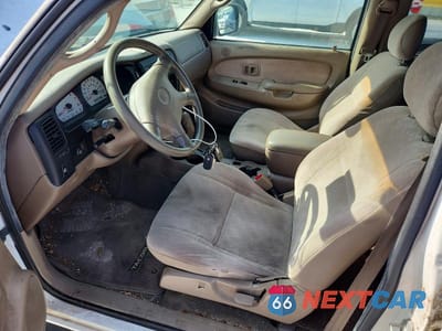 Zdjęcie 7 z 12 samochodu: 2004 TOYOTA TACOMA DOUBLE CAB PRERUNNER VIN:5TEGN92N94Z358099 - miniatura