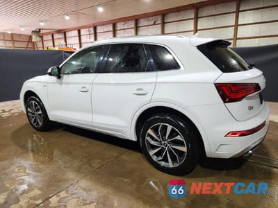 Drugie zdjęcie samochodu z przodu: 2024 AUDI Q5 PREMIUM PLUS 45 VIN:WA1EAAFY3R2082288 - miniatura
