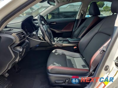 Zdjęcie 7 z 13 samochodu: 2020 LEXUS IS 300 VIN:JTHAA1D21L5106594 - miniatura