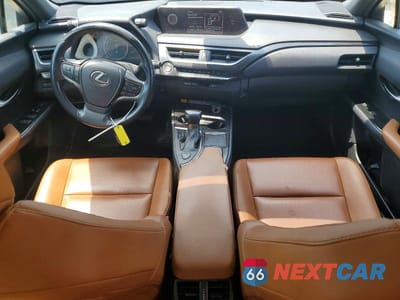 Zdjęcie 8 z 12 samochodu: 2022 LEXUS UX 200 BASE VIN:JTHX3JBH0N2049479 - miniatura