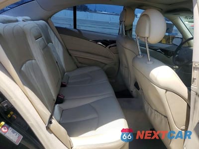Zdjęcie 10 z 12 samochodu: 2004 MERCEDES-BENZ E 500 VIN:WDBUF70J04A461313 - miniatura