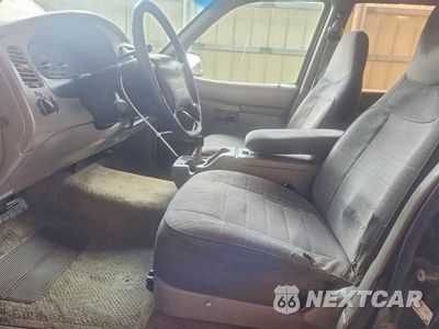 Zdjęcie 7 z 13 samochodu: 1995 FORD EXPLORER VIN:1FMDU32X2SZB66211 - miniatura