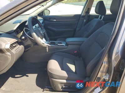 Zdjęcie 7 z 12 samochodu: 2025 NISSAN ALTIMA SV VIN:1N4BL4DVXSN411723 - miniatura