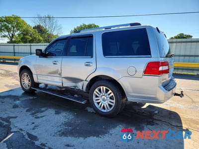 Drugie zdjęcie samochodu z przodu: 2013 LINCOLN NAVIGATOR VIN:5LMJJ2H57DEL08443 - miniatura